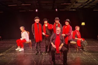 Pour "Je ne suis plus votre petit-fils", les 65+ du collectif "Théâtre Forum Seniors" sont sept à fouler les planches